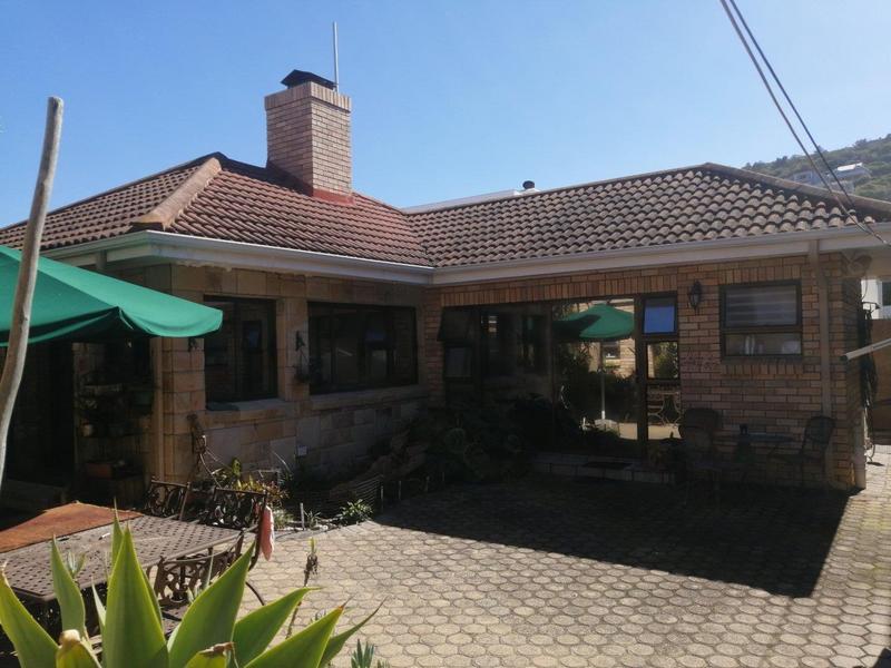 5 Bedroom Property for Sale in Outeniqua Strand Western Cape